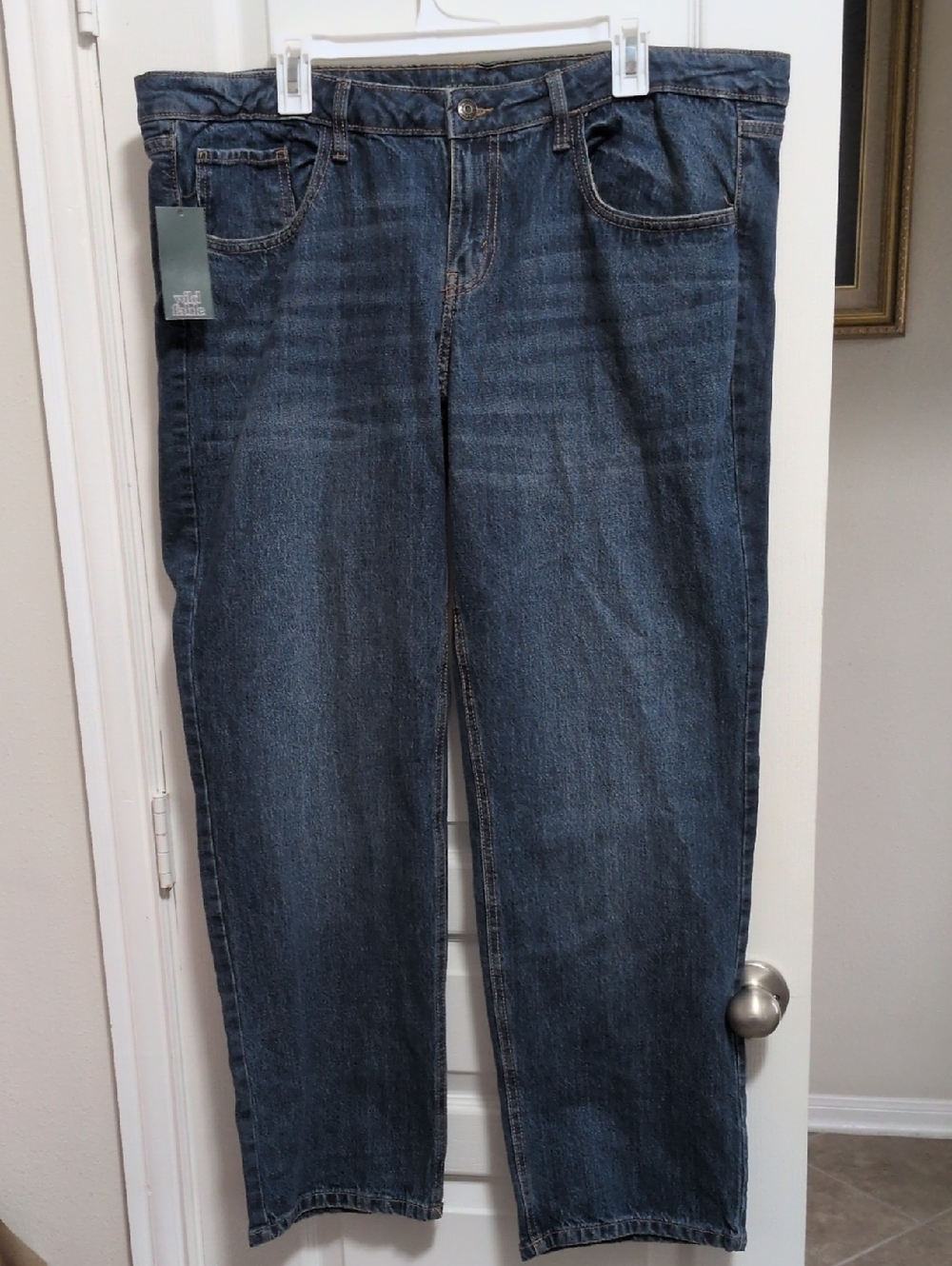 Wild Fable Straight Leg Mid rise Blue Jeans